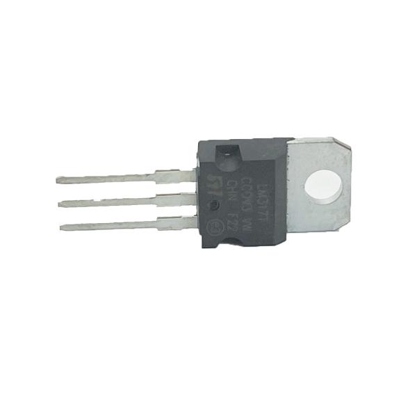 Régulateur de Tension LM317